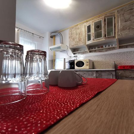 Apartament Vrevents Deva Ngoại thất bức ảnh