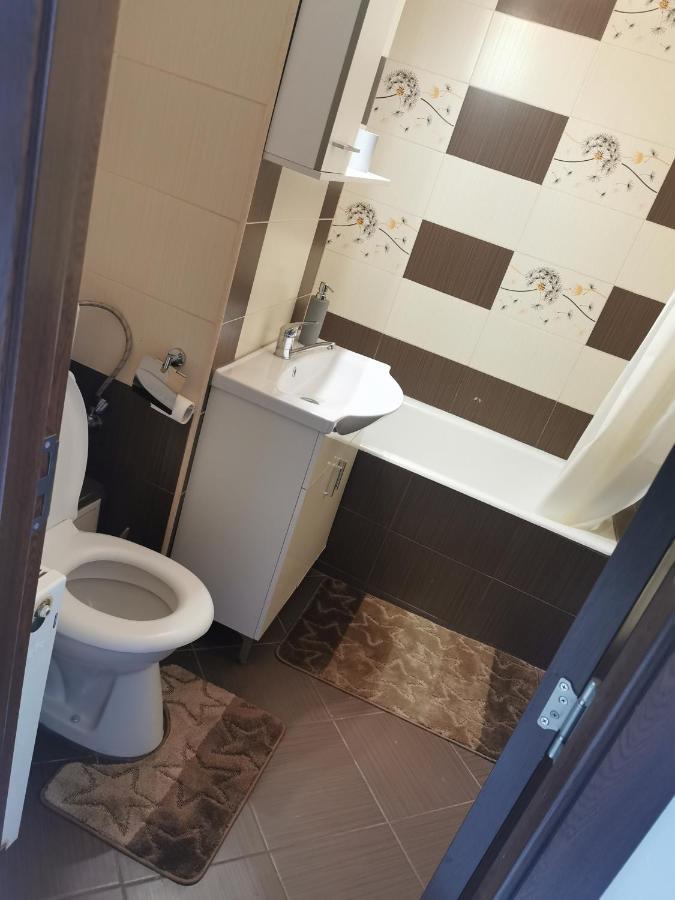 Apartament Vrevents Deva Ngoại thất bức ảnh
